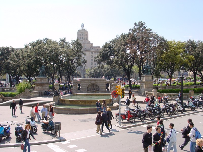 Plaza de Catalunia 2.JPG -                                