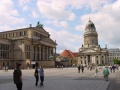 Gendarmenmarkt Schauspielhaus und Berliner Dom