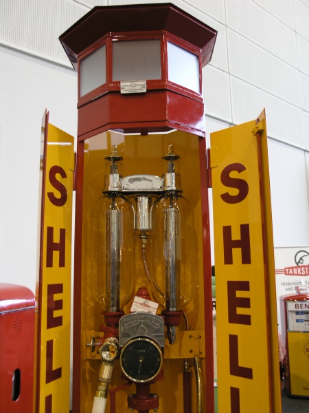 Kraftstoffzapfsauele Shell alt 1.JPG - OLYMPUS DIGITAL CAMERA         