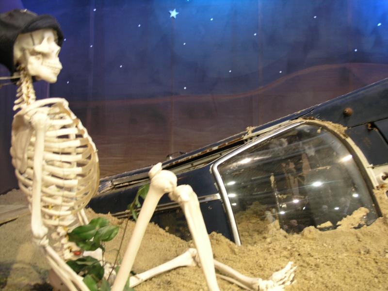 Mercedes Coupe (Strich 8) Wuestenszene 2.JPG - OLYMPUS DIGITAL CAMERA         