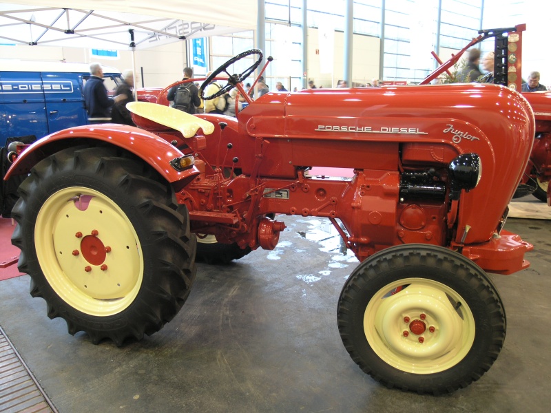 Porsche Diesel-Traktor Junior 2.JPG - OLYMPUS DIGITAL CAMERA         