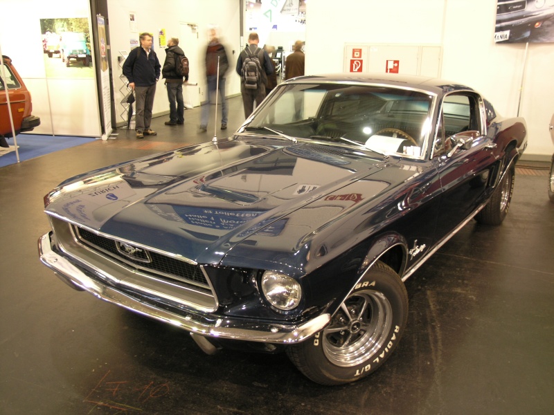 Ford Mustang Fastback.JPG - OLYMPUS DIGITAL CAMERA         