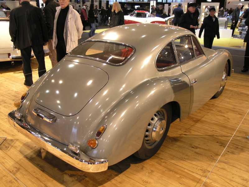 Goliath GP 700 Sport-Coupe (Karosserie Rometsch) (hinten).JPG - OLYMPUS DIGITAL CAMERA         