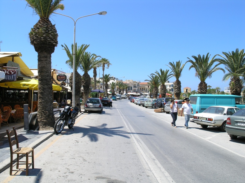 Rethimnon - Strandpromenade.JPG - OLYMPUS DIGITAL CAMERA         