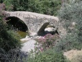 Amari-Becken - Alte Bruecke nah