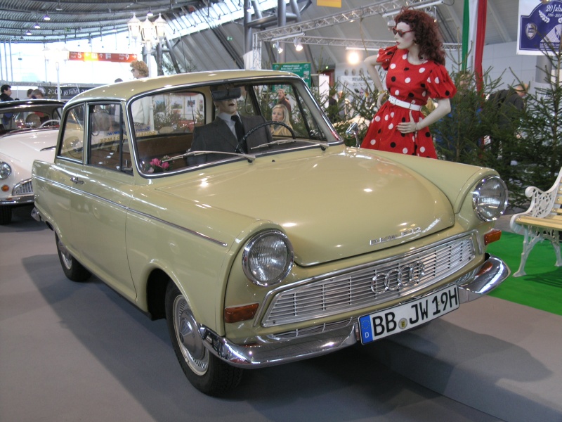 DKW F12 (vorne).JPG - OLYMPUS DIGITAL CAMERA         