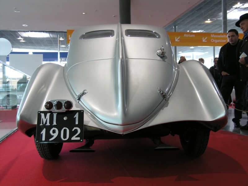 Lancia Astura 233C (hinten).JPG - OLYMPUS DIGITAL CAMERA         