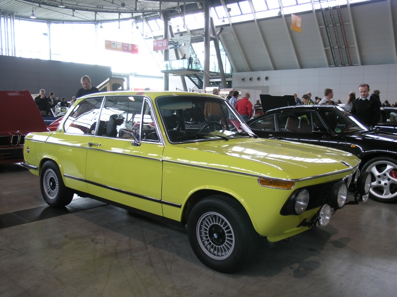 BMW 2002.JPG - OLYMPUS DIGITAL CAMERA         