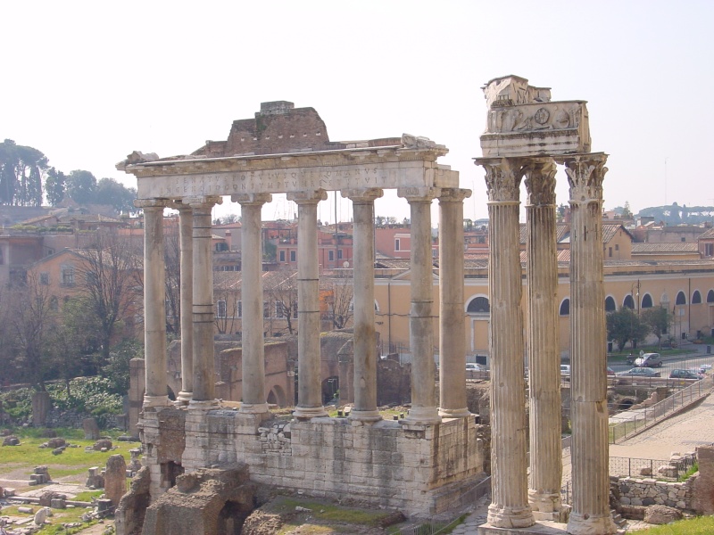Forum Romanum - Saturntempel.JPG -                                