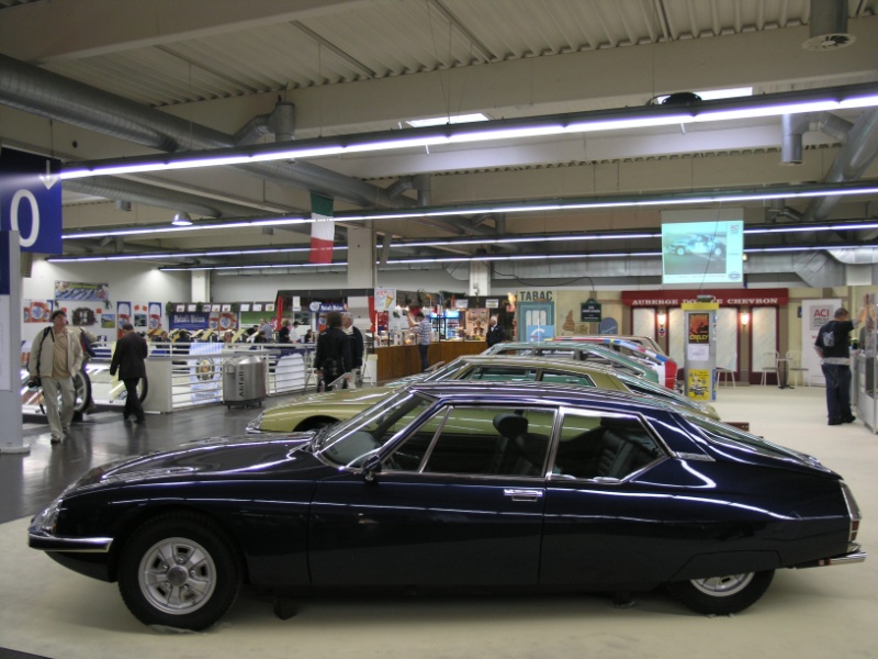 Citroen SM (seitlich).JPG - OLYMPUS DIGITAL CAMERA         