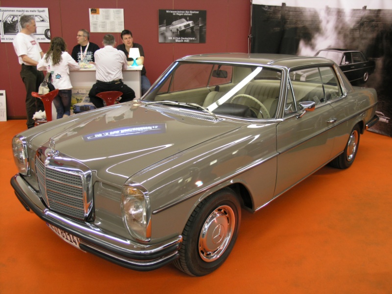 Mercedes 250 C.JPG - OLYMPUS DIGITAL CAMERA         