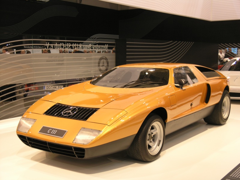Mercedes C111 (seitlich vorne).JPG - OLYMPUS DIGITAL CAMERA         