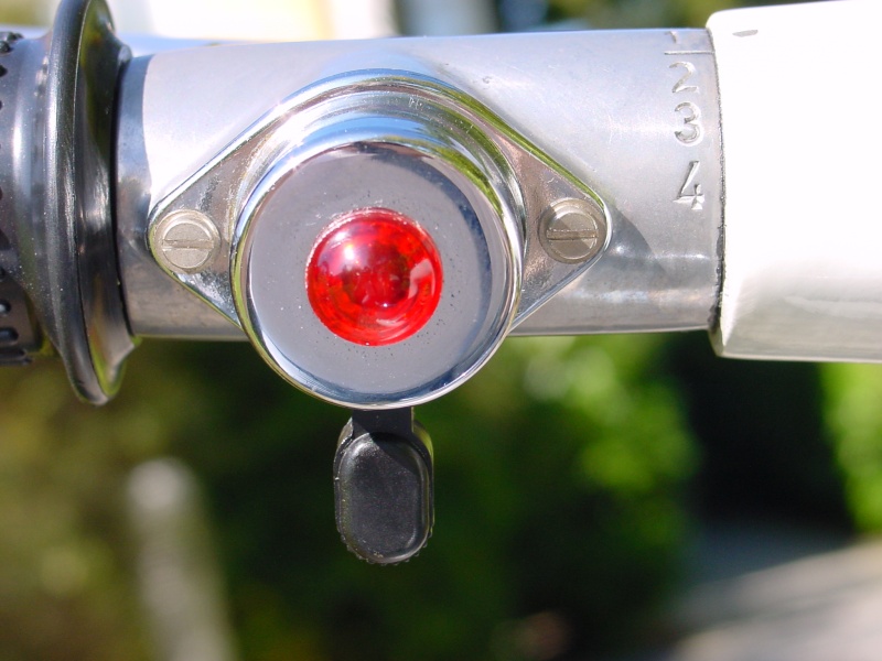 Vespa_GS4_Blinkerschalter.JPG -                                