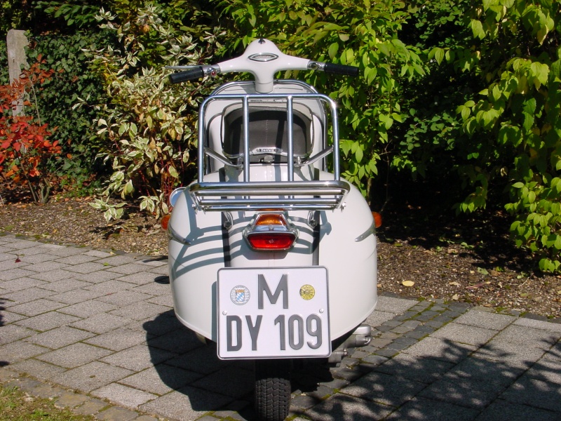 Vespa_GS4_Hinten.JPG -                                