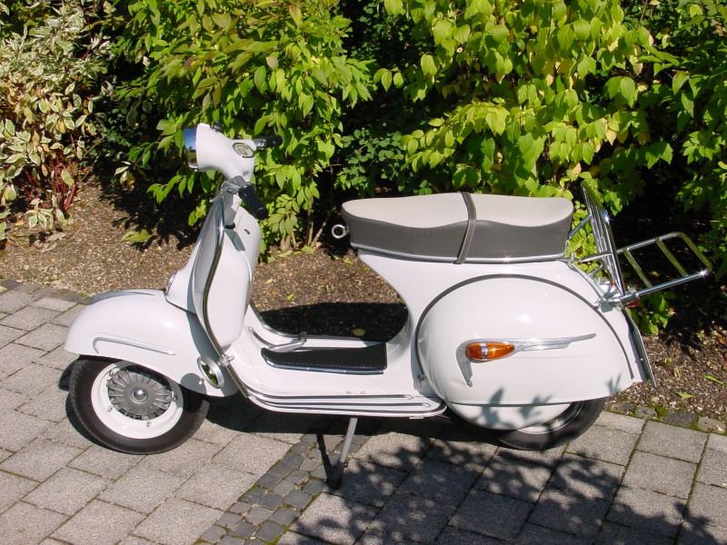 Vespa_GS4_Oben_rechts.JPG -                                