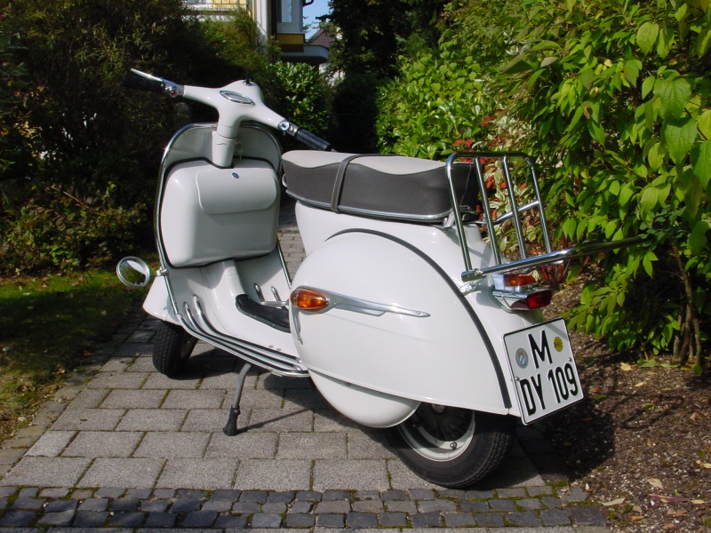 Vespa_GS4_Seite_links_schraeg.JPG -                                
