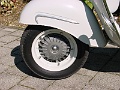 Vespa_GS4_Vorderrad_Seite_links